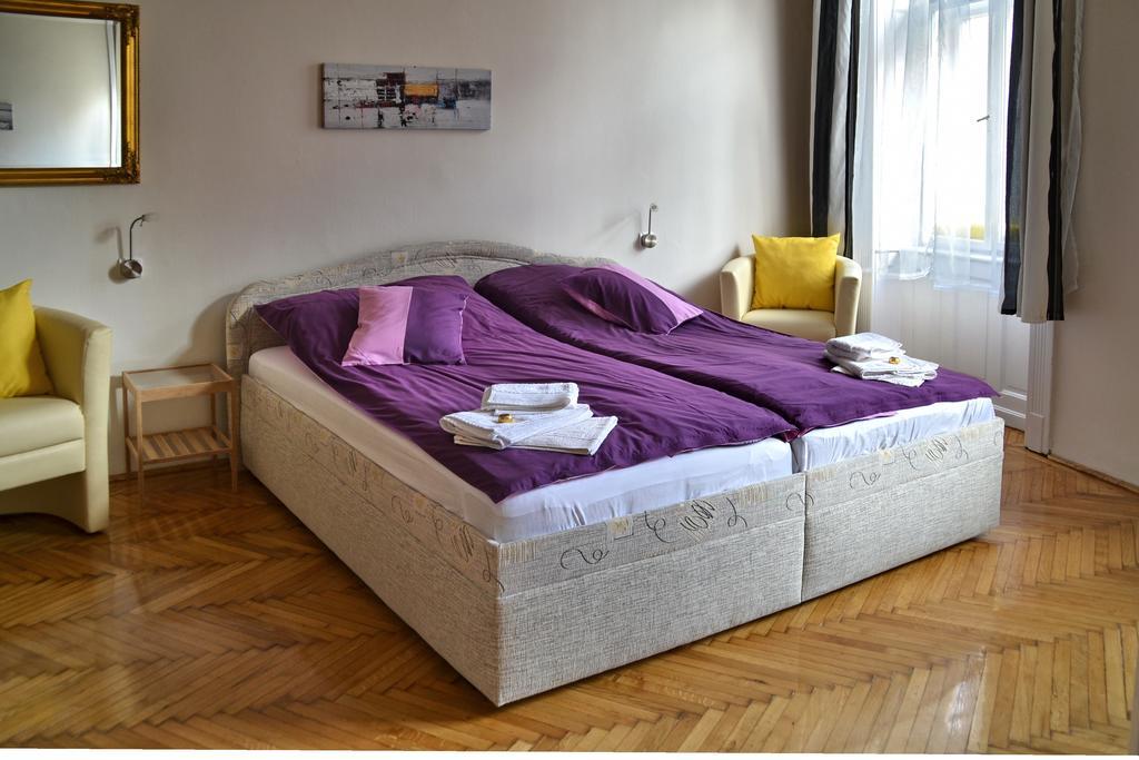 Peter's Home Budapest Eksteriør billede